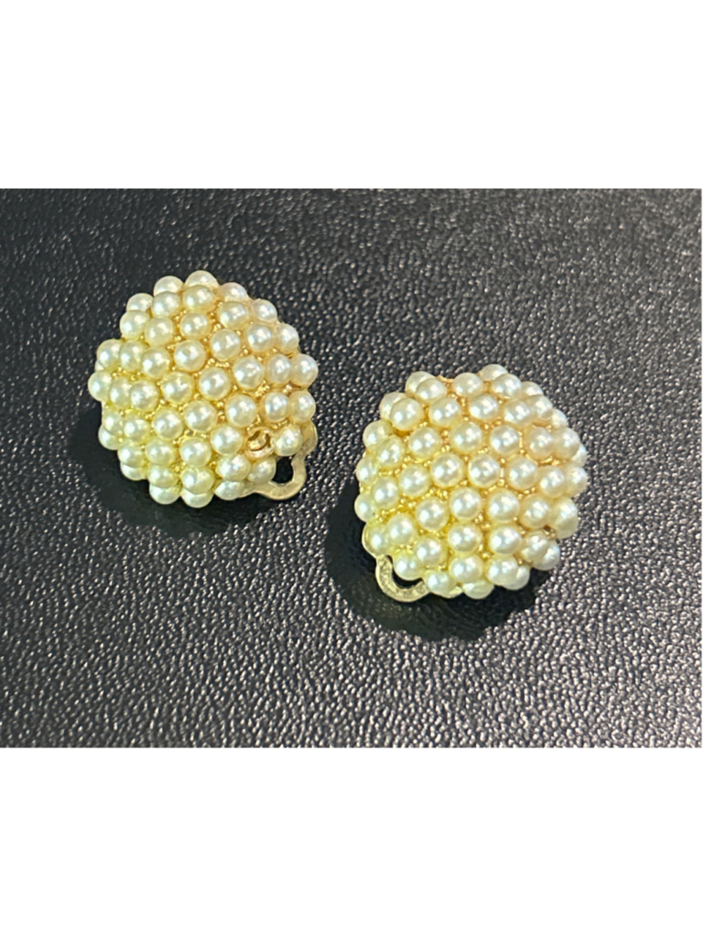 Women's Bellini Pearl Cluster Clip-On Earrings, One Size, White and Gold